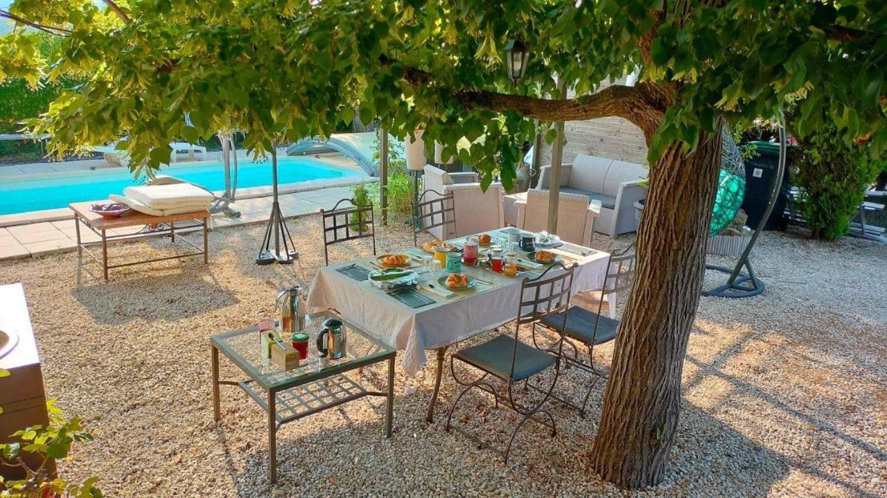 La Bouilladisse Chambre D'Hotes Villa De La Sueur Au Bonheur المظهر الخارجي الصورة