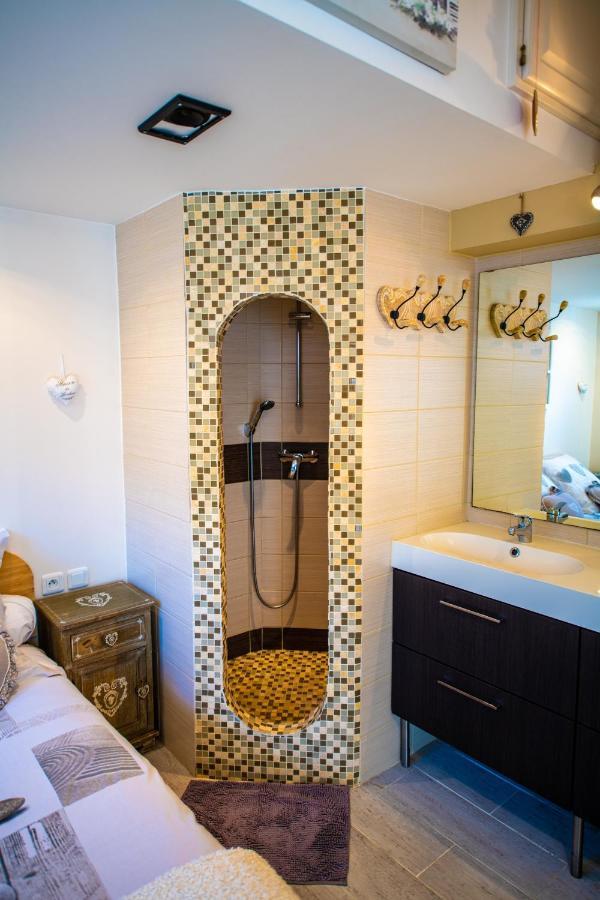 La Bouilladisse Chambre D'Hotes Villa De La Sueur Au Bonheur المظهر الخارجي الصورة